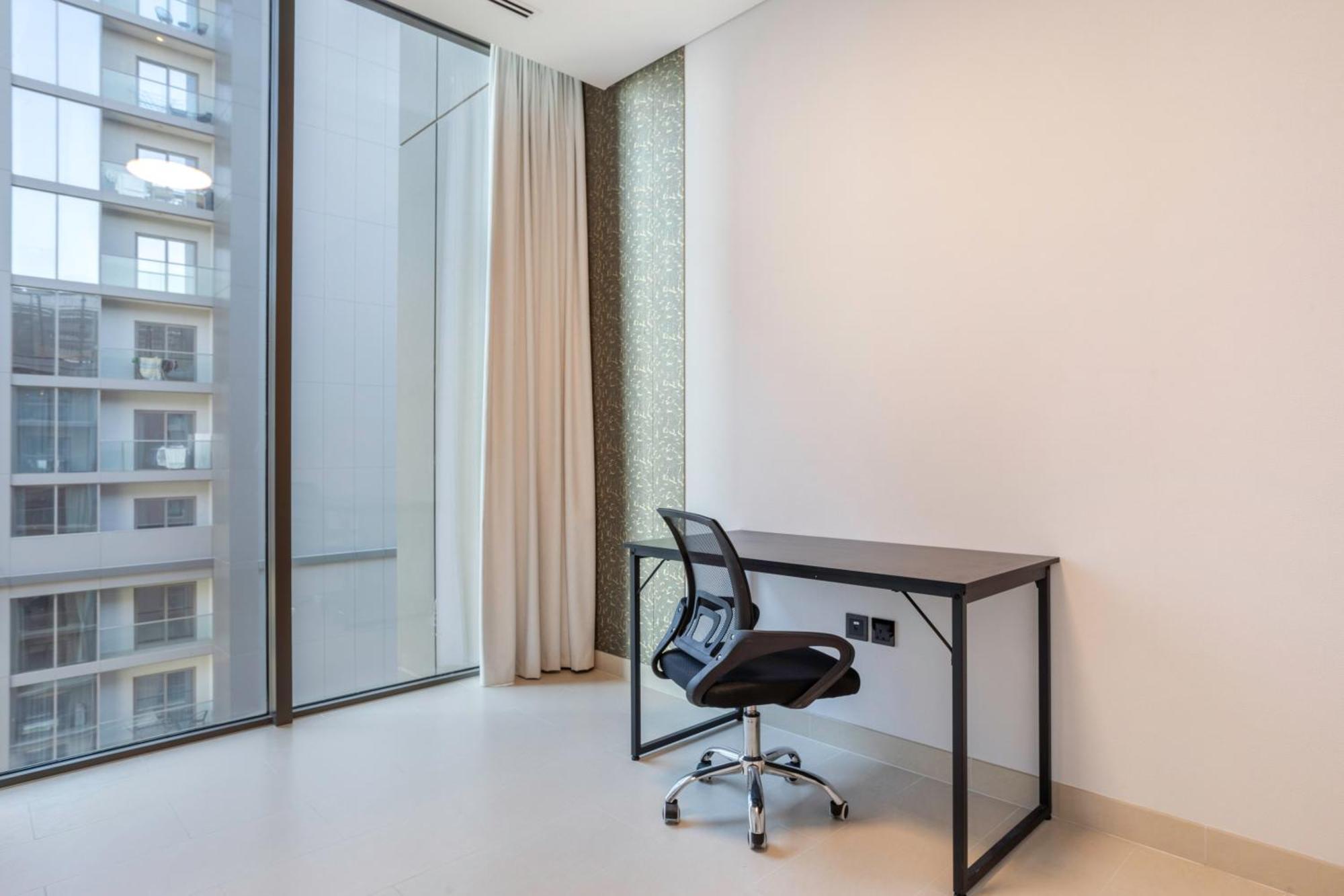 Stay By Latinem Luxury 1Br Plus Study Holiday Home Cv A2712 Near Downtown Dubai Eksteriør billede